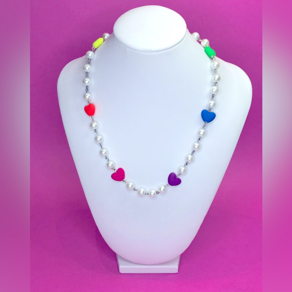 Handmade NWT Rainbow Heart Pearl Necklace